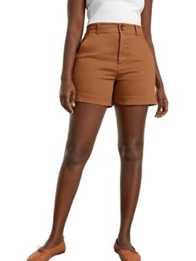 Everlane High-Waist Tailored Shorts in Brown